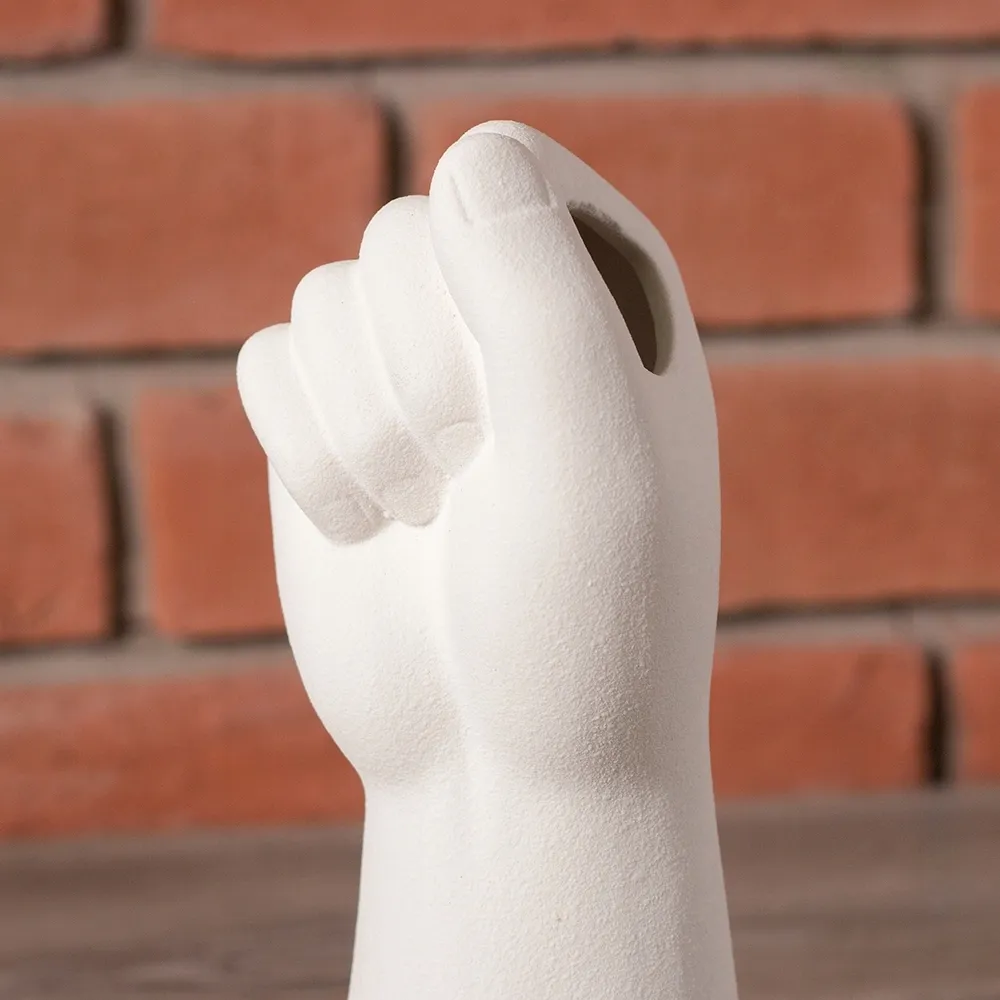 wazon-dlon-ceramiczny-bialy-wys-23cm