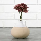 wazon-na-roze-ceramiczny-bezowy-stan-nowy