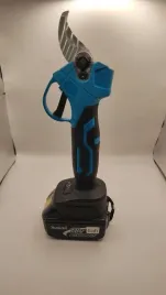 sekator-do-akumulatorow-makita-nozyce-do-przycinan