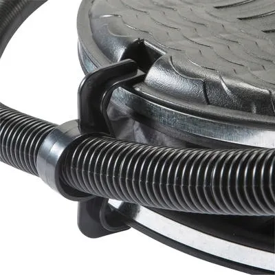 pompka-nozna-kempingowa-stan-nowy-marka-quechua