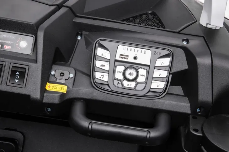auto-na-akumulator-buggy-strong-a032-bialy