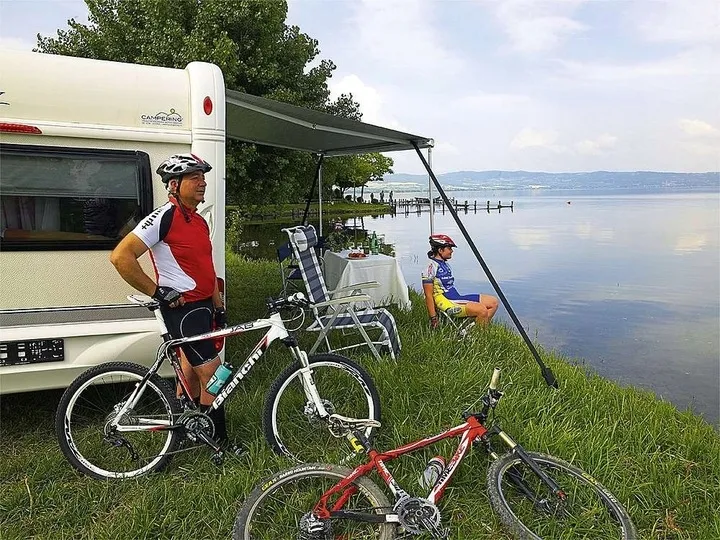 pasy-sztormowe-do-markizy-hold-down-kit-thule-stan-nowy