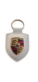 brelok-breloczek-zawieszka-do-kluczy-godlo-do-porsche-kolor-bialy-prezent