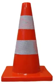 road-pacholek-drogowy-ostrzegawczy-pcv-45-cm