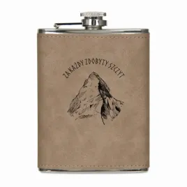 piersiowka-w-ekoskorze-200-ml-za-kazdy-zdobyty-szczyt-szarobrazowa