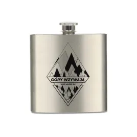 piersiowka-metalowa-180-ml-gory-wzywaja-wiec-musze-isc-geometryczna