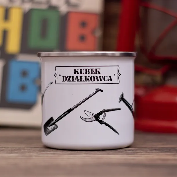 emaliowany-kubek-dzialkowca