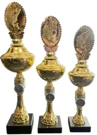 komplet-3-pucharow-wedkarskich-zlote-trofea-wedkarz-ryba-39-35-33-opis