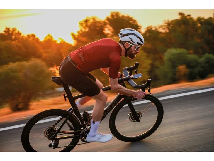 kask-abus-gamechanger-2-0-pure-white-m-marka-abus