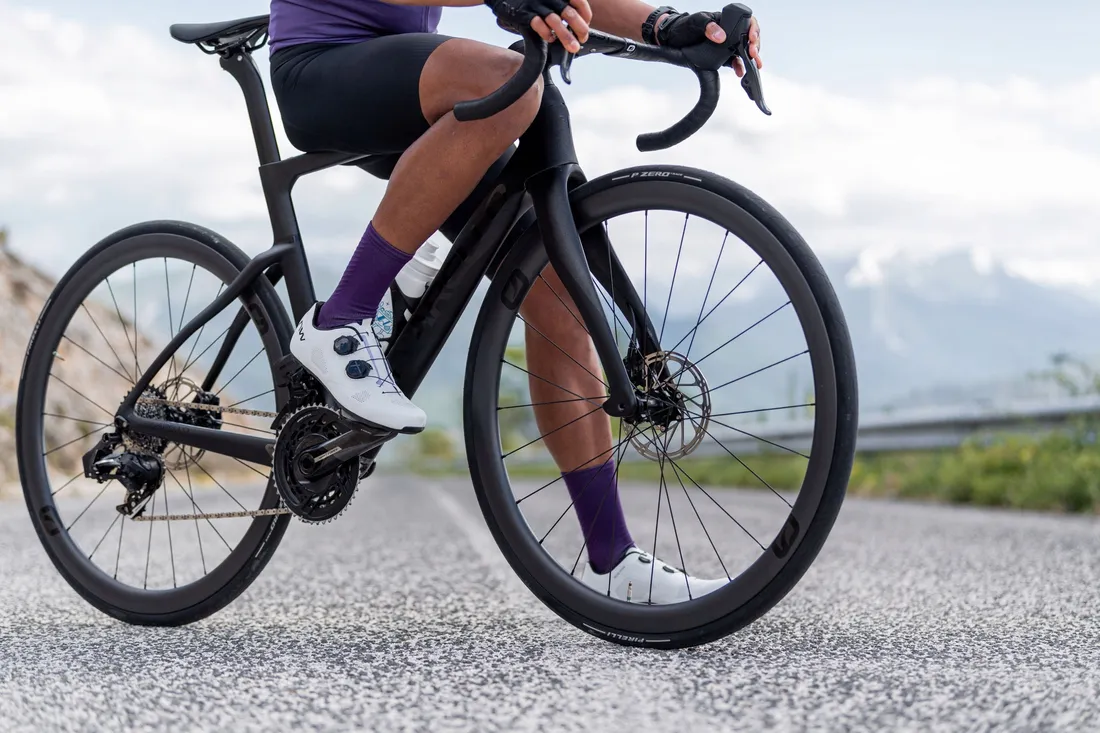 buty-rowerowe-northwave-revolution-white-black-45