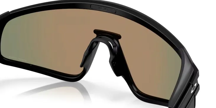 okulary-oakley-latch-panel-matte-black-prizm-ruby-kod-producenta-oo9404-16
