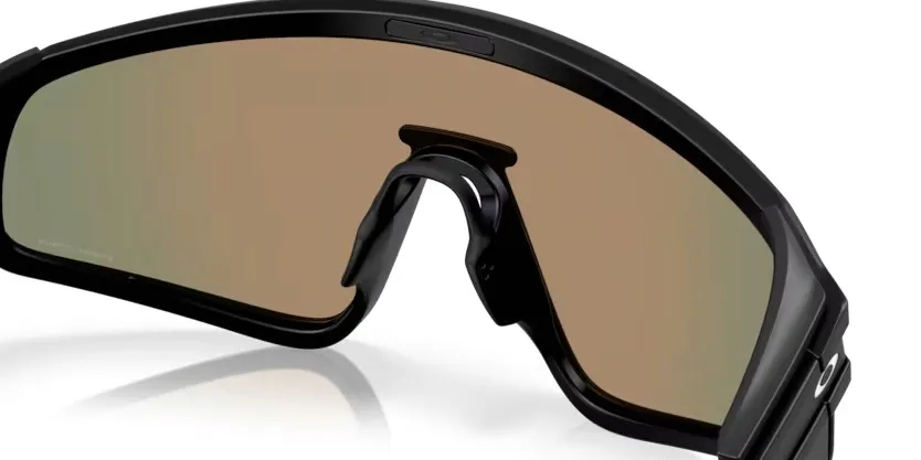 okulary-oakley-latch-panel-matte-black-prizm-ruby