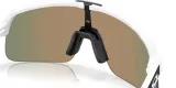 okulary-oakley-sutro-lite-s-prizm-ruby-949602-kolor-soczewek-rozowe-i-czerwone