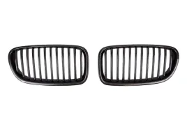 grill-bmw-5-f10-f11-podwojne-zeberka-carbon-look