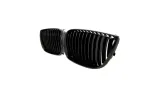 grill-bmw-1-e81-e82-e87-e88-pojedyncze-zeberka-gloss-black