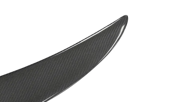 lotka-bmw-3-e92-m3-lip-carbon-typ-samochodu-samochody-osobowe
