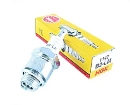 swieca-zaplonowa-ngk-b2lm-do-kosiarek-briggs-tecumseh-krotki-gwint