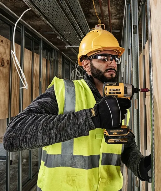 combo-2-bl-dewalt-dck2060s3t-3x15ah-dcd778-dcf787-stan-nowy-zasilanie-akumulatorowe