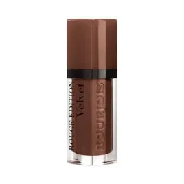 bourjois-rouge-velvet-matowa-pomadka-w-plynie-23