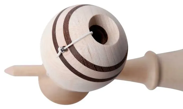 kendama-record-h1-or-muramasa-plec-brak-informacji