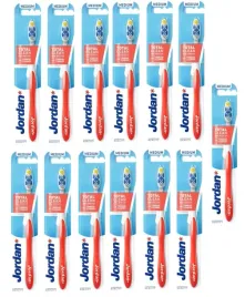 jordan-szczoteczka-total-clean-srednia-medium-13sztuki