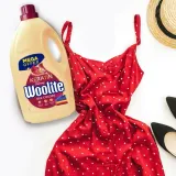 plyn-do-prania-kolorow-woolite-45-l-stan-nowy