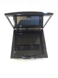 artdeco-trio-box-czarna-kasetka-magnetyczna-na-cienie