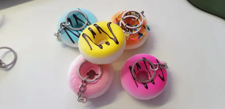 brelok-breloczek-do-kluczy-paczek-donut-donat-stan-nowy