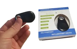 lokalizator-do-kluczy-psa-kota-brelok-itag-alarm