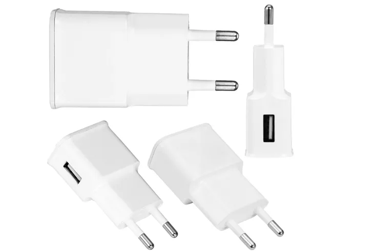 ladowarka-telefonu-wtyczka-kostka-adapter-usb-1a-marka-pd