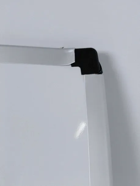 tablica-magnetyczna-amazon-basics-whiteboard-produkt-wprowadzony-do-obrotu-na-terenie-ue-przed-13-12-2024-nie-stan-powystawowy