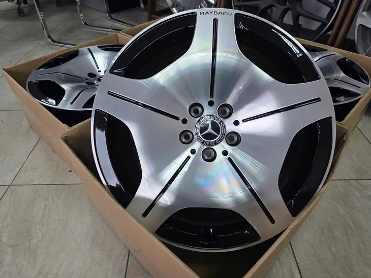 oryginalne-maybach-alufelgi-mercedes-s-klasa-w223-cls-w218-19-cali-liczba-felg-w-ofercie-4-szt