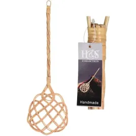 trzepaczka-rattanowa-trzepak-do-dywanow-chodnikow-74-cm