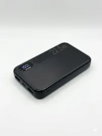 powerbank-10000-mah-225-w-z-wyswietlaczem-lcd-kabel-usb