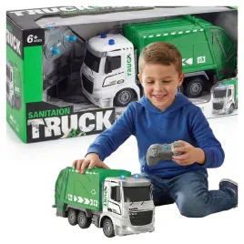 smieciarka-zdalnie-sterowana-skala-1-32-diody-led-ruchome-elementy-chlopiec