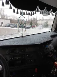 polka-stolik-na-kokpit-duza-daf-cf-od-2014-r