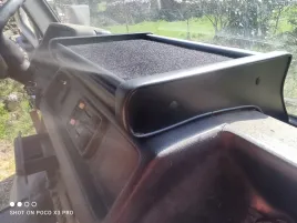 polka-stolik-na-kokpit-mercedes-t1-kaczka