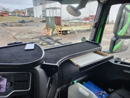 polka-duza-z-szuflada-stolik-iveco-s-way-nowosc