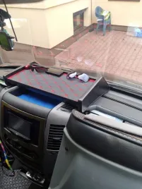 polka-stolik-bus-mercedes-sprinter-vw-crafter-skaj-royal