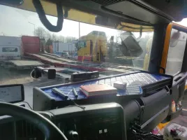 polka-stolik-na-kokpit-scania-r-g-p-2004-2009r