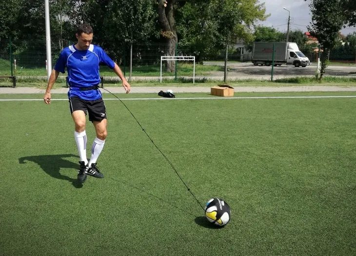 pilka-na-uwiezi-skill-ball-plec-produkt-uniseks
