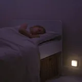 lampka-nocna-kostka-kosmos-cloudbox-bohater-brak