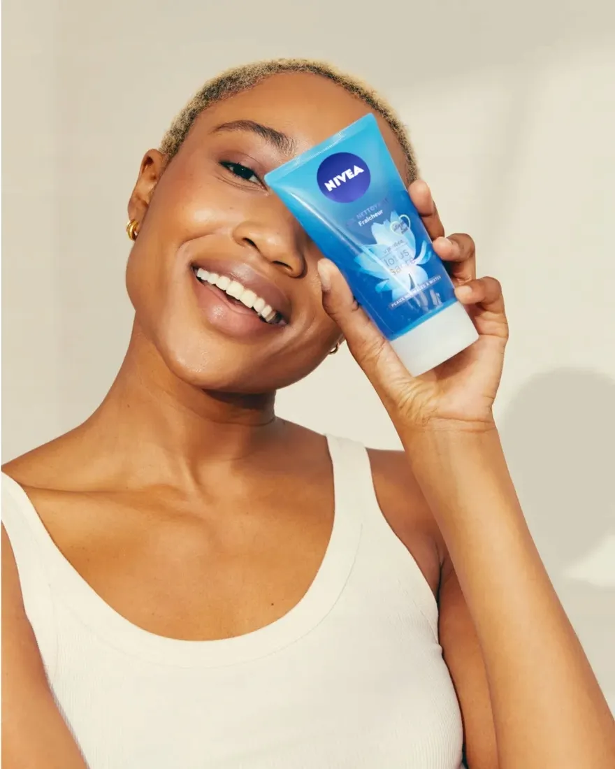 zel-do-mycia-twarzy-nivea-cera-normalna-150ml-stan-nowy
