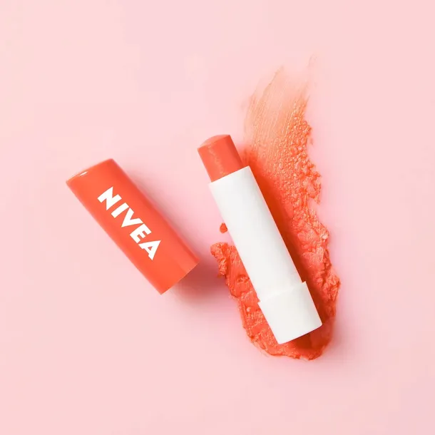pomadka-ochronna-do-ust-nivea-peach-shine-rodzaj-pomadki