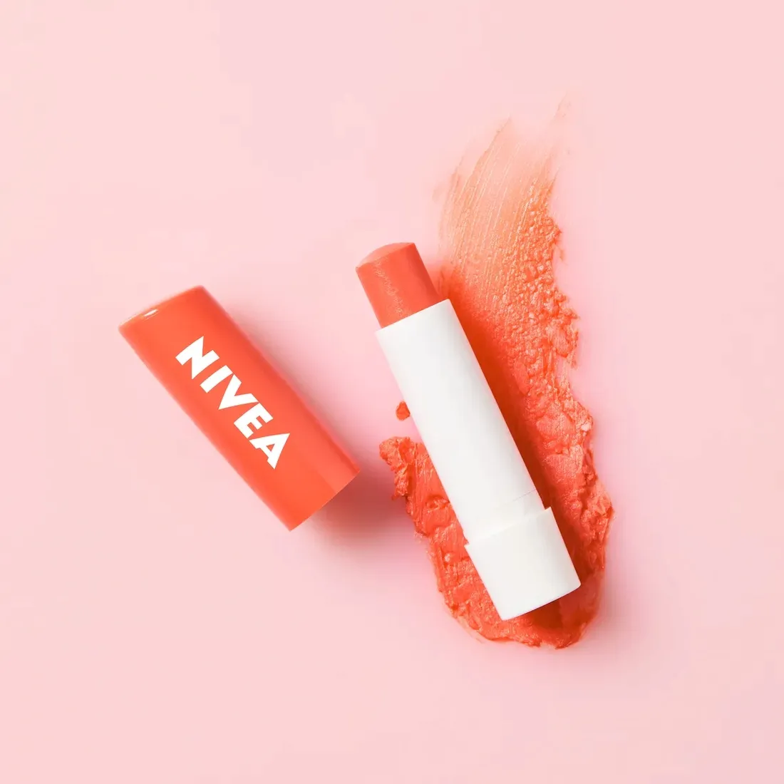 pomadka-ochronna-do-ust-nivea-peach-shine-stan-nowy