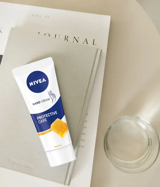 krem-odzywczy-do-rak-nivea-protecting-care-75ml-zapach-miod