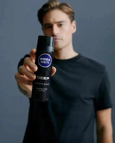 pianka-do-golenia-nivea-men-deep-200ml-opakowanie-spray