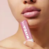 pomadka-ochronna-do-ust-nivea-pearly-shine-stan-nowy