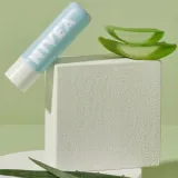 pomadka-ochronna-do-ust-nivea-hydro-care-wlasciwosci-nawilzajace-ochrona-przed-zimnem
