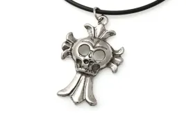 krzyzyk-gotycki-wisiorek-w-stylu-goth-metal